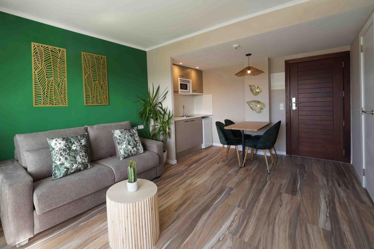 Apartamentos Ferrera Beach Cala D´Or Exteriér fotografie